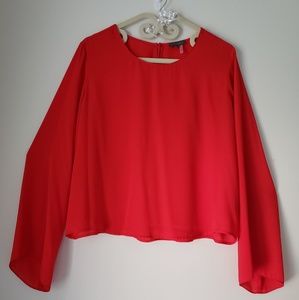 Vince Camuto red top